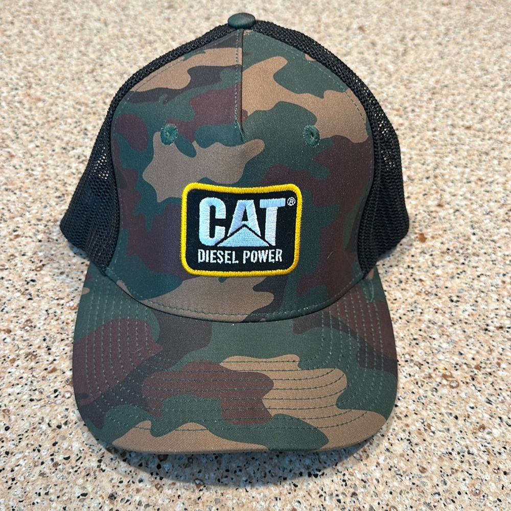 NWOT Design Mark Diesel Trucker Hat